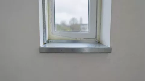 kiedy montujemy parapety zewnętrzne